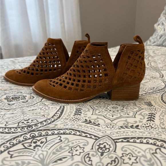 Jeffrey Campbell Brown Suede Taggart Lattice Ankle Boots - Picture 2 of 14